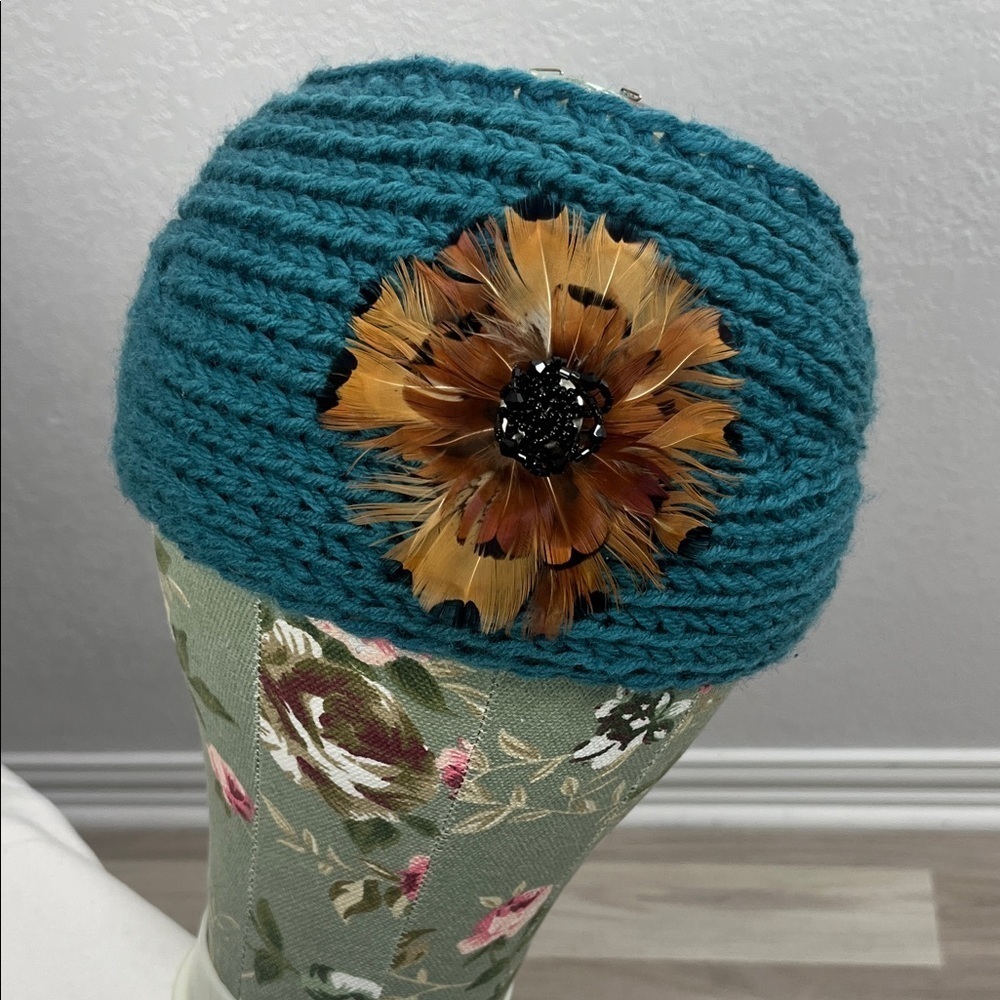 Teal Knit Headband beaded Feather Accent One Size Winter Fall Outdoor Chic